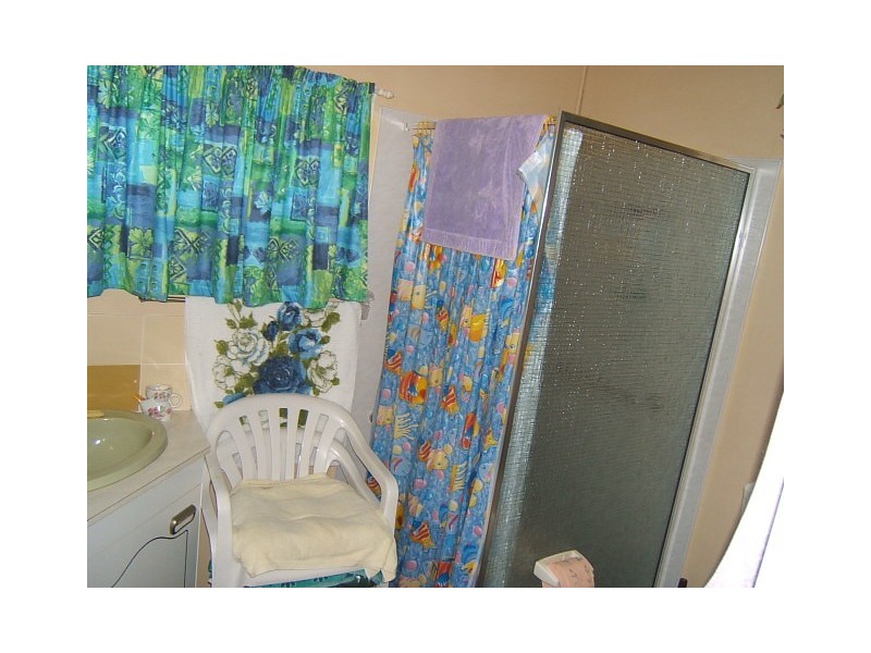Buxton QLD 4660