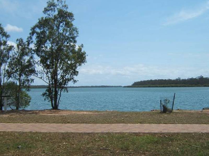 36 Watkins Street, Buxton QLD 4660