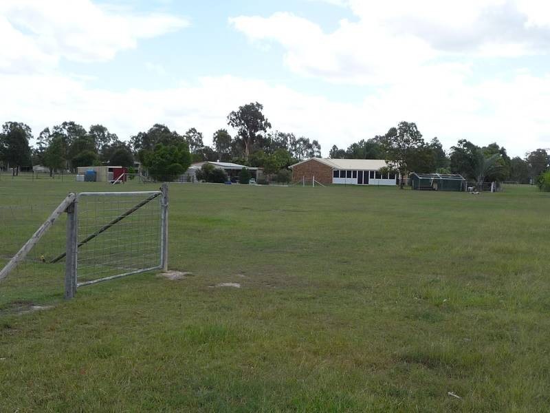 Buxton QLD 4660