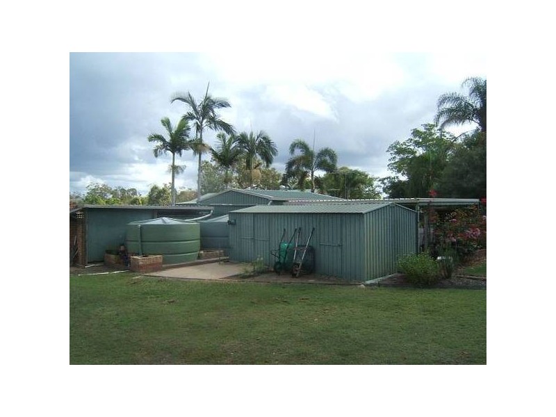 Buxton QLD 4660