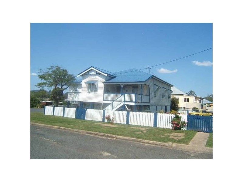 5 Mary Street, Biggenden QLD 4621