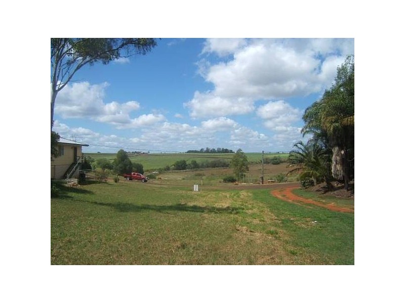 5 Nelson Street, Childers QLD 4660