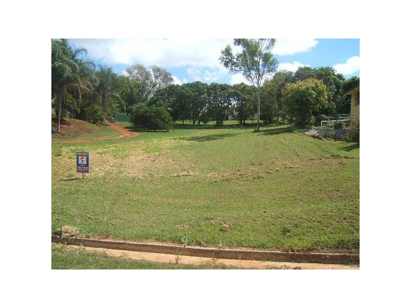 5 Nelson Street, Childers QLD 4660