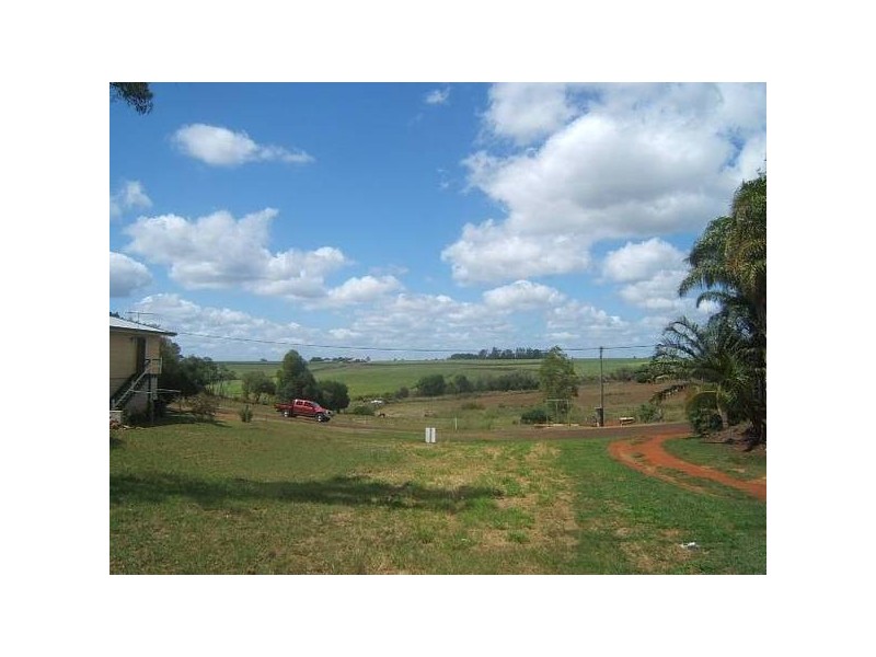 5 Nelson Street, Childers QLD 4660