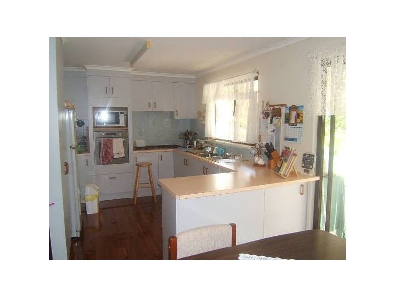 9 Old Creek Road, Childers QLD 4660