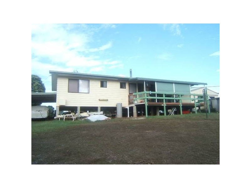 9 Old Creek Road, Childers QLD 4660