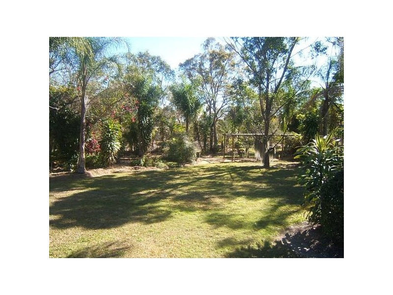 Buxton QLD 4660