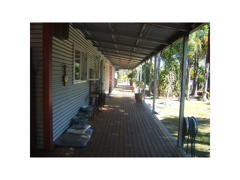 Buxton QLD 4660