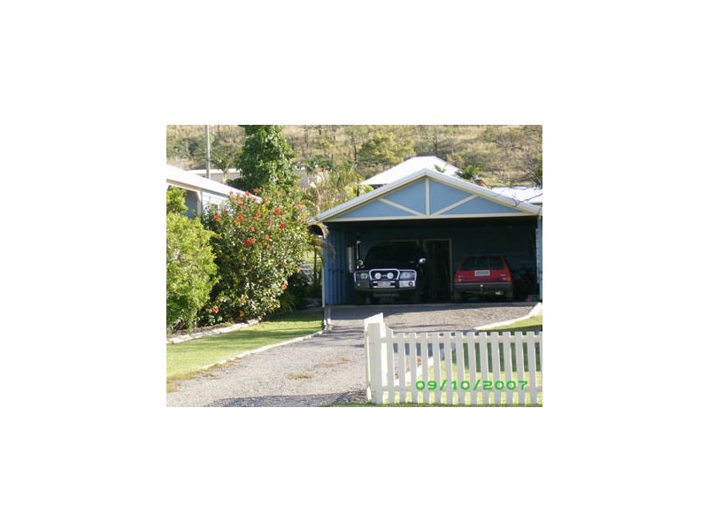 12 Sam Weller Avenue, Gayndah QLD 4625