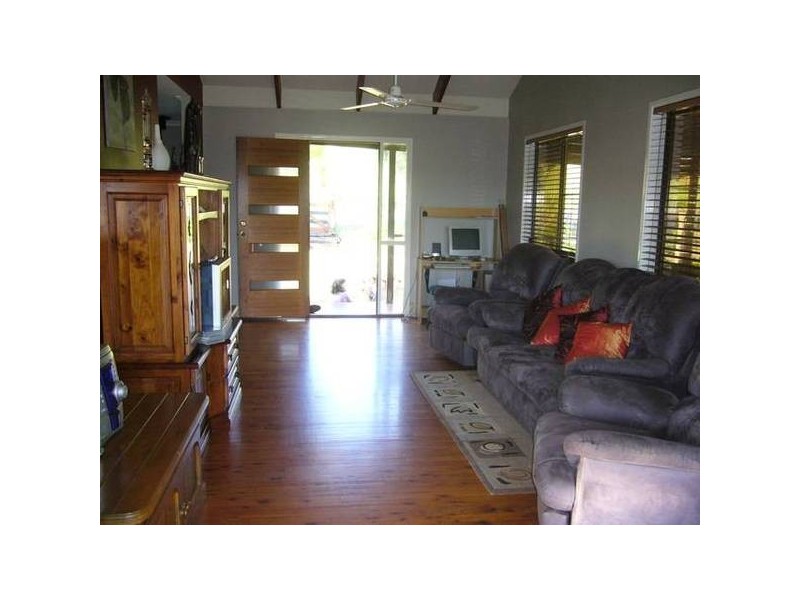 146 THOMPSON ROAD, Childers QLD 4660