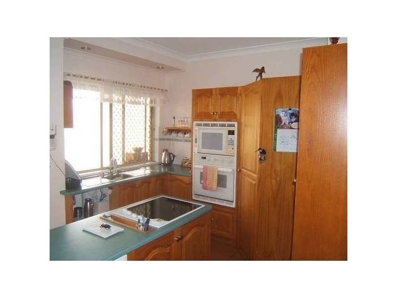 Buxton QLD 4660