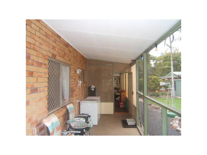Buxton QLD 4660