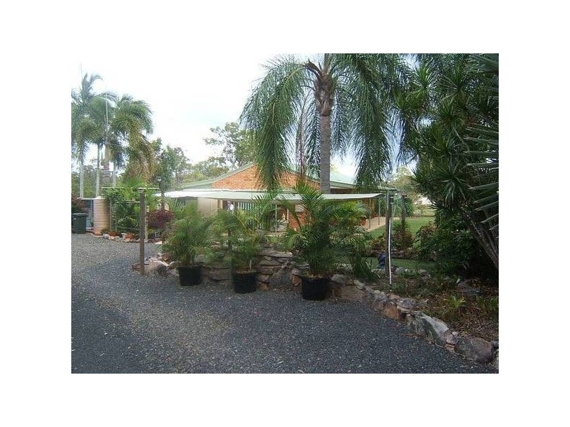 Buxton QLD 4660