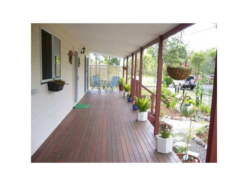 Buxton QLD 4660