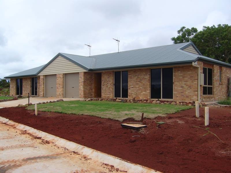 1/1 Lawman Place, Childers QLD 4660