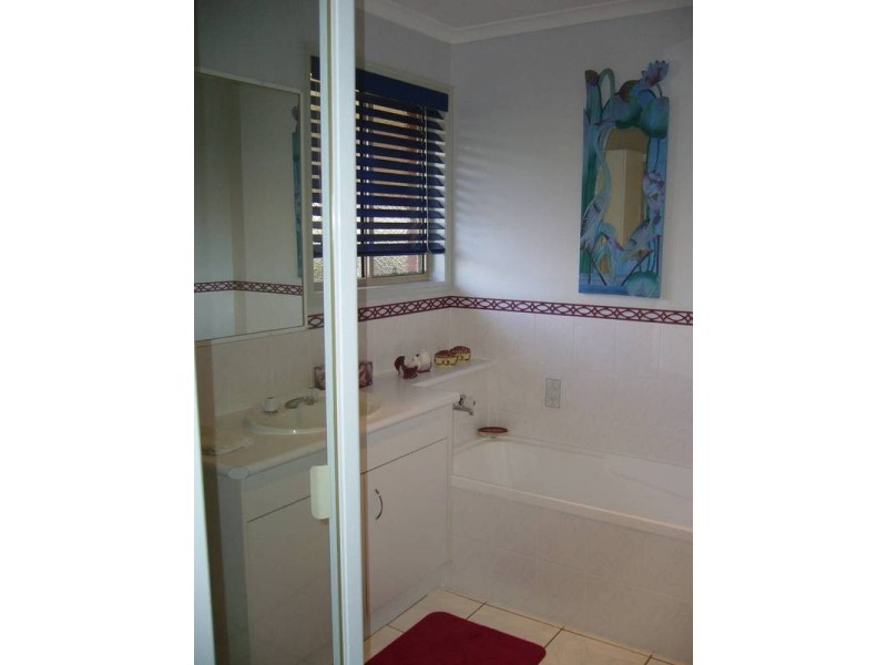 13 GINNS ROAD, Childers QLD 4660