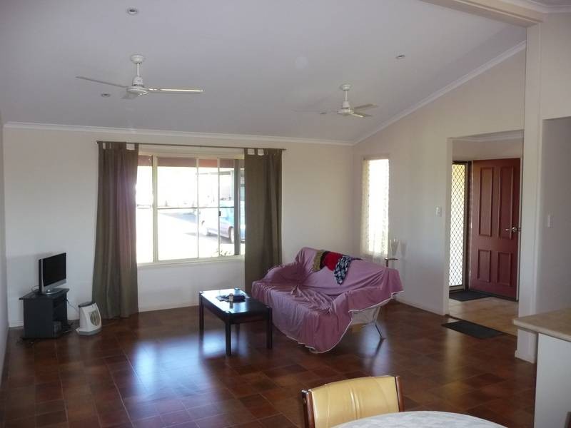 Abington QLD 4660
