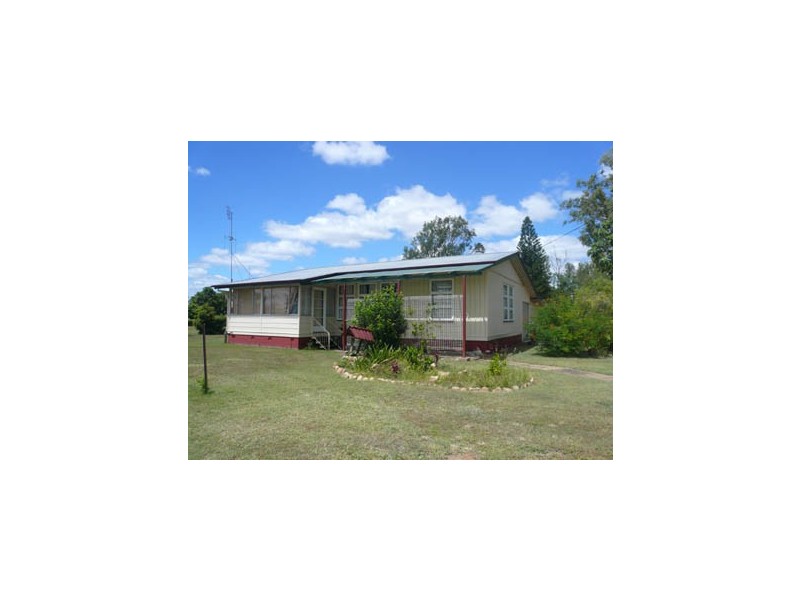 4 Bushnell Street, Gayndah QLD 4625
