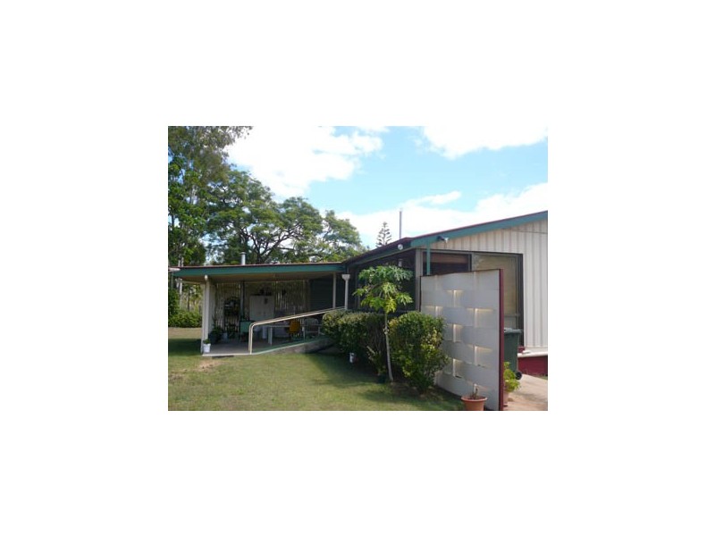 4 Bushnell Street, Gayndah QLD 4625