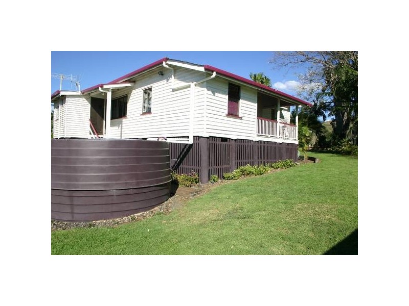 Coalstoun Lakes QLD 4621