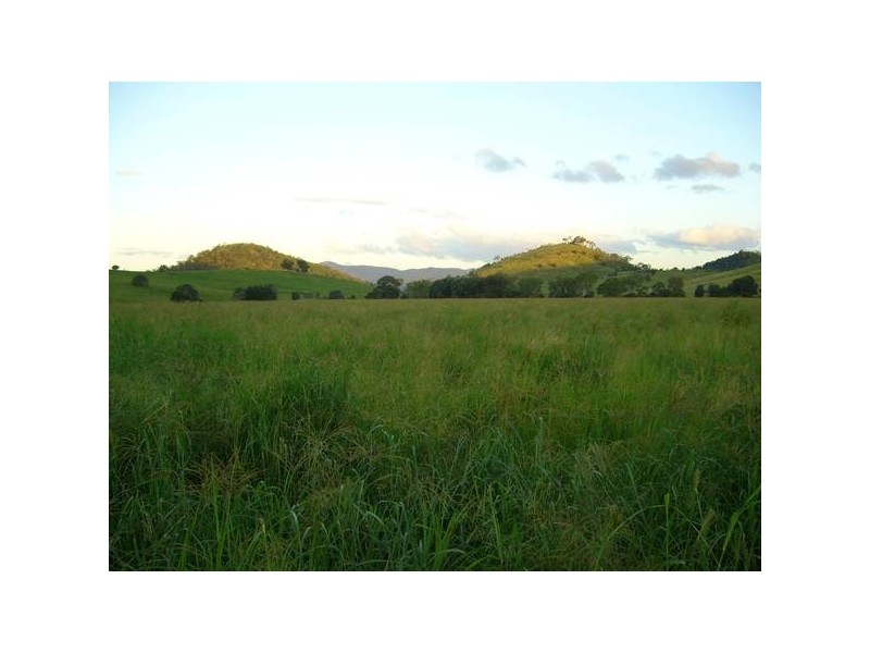 Coalstoun Lakes QLD 4621
