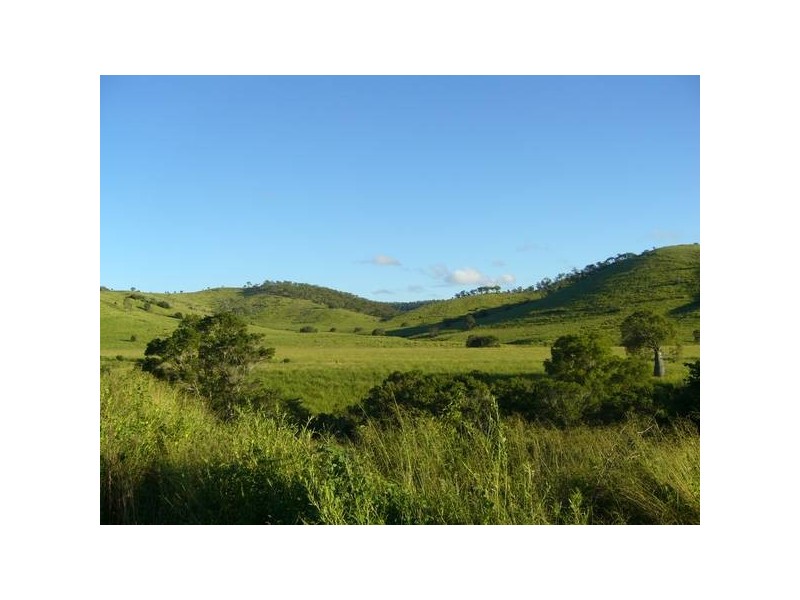 Coalstoun Lakes QLD 4621