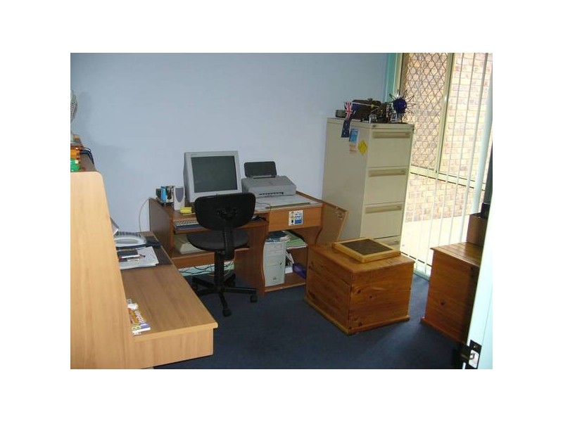 12 PIONEER AVENUE, Childers QLD 4660