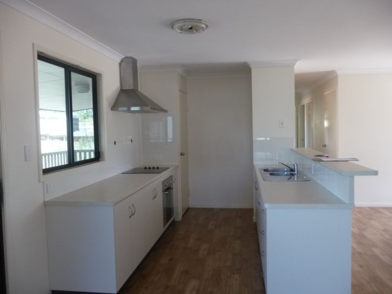 12 Wallace Street, Apple Tree Creek QLD 4660