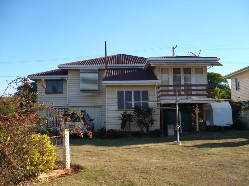 25 WEST STREET, Childers QLD 4660