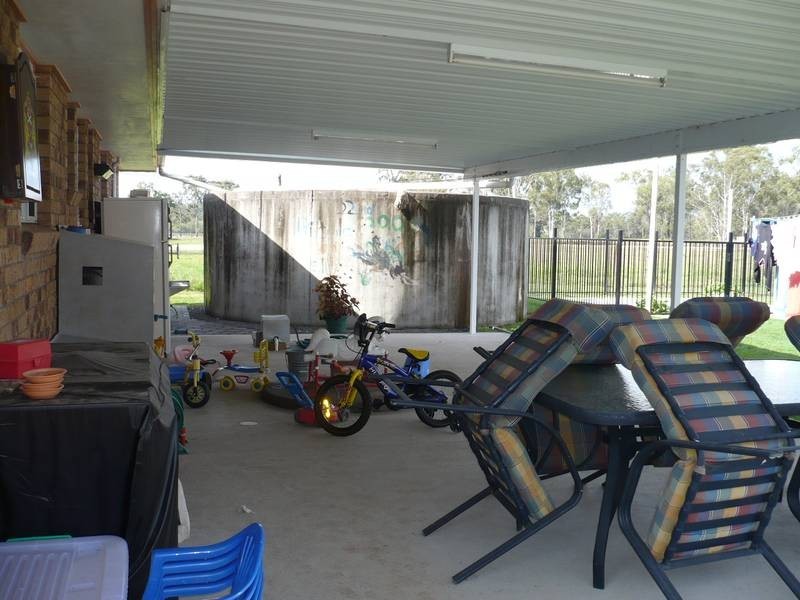 25 Travis Street, Buxton QLD 4660