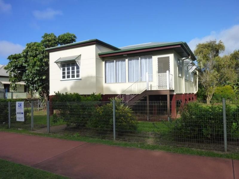 172 CHURCHILL STREET, Childers QLD 4660