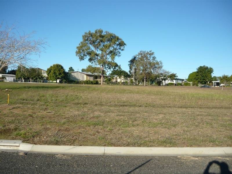 13 HORTON STREET, Biggenden QLD 4621