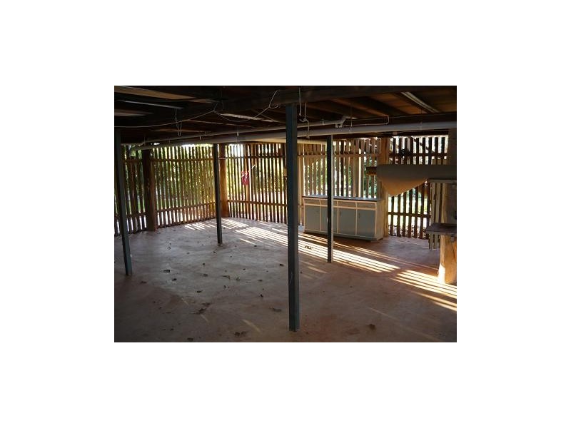 8 Oakes Street, Childers QLD 4660