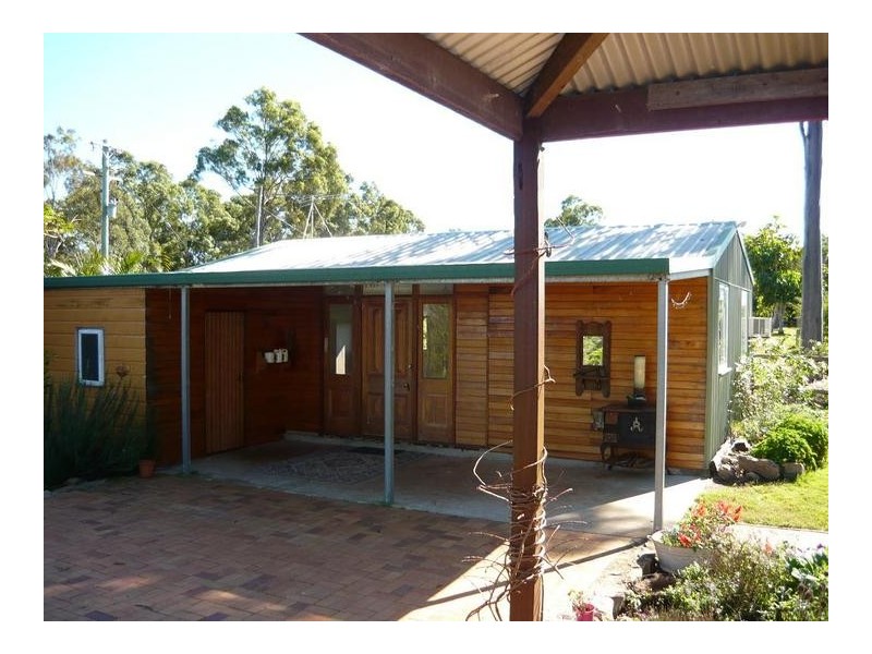 107 Ginns Road, Childers QLD 4660