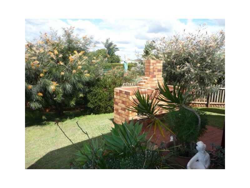 7 Ginns Road, Childers QLD 4660