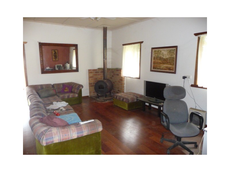 230 Old Coach Road, Biggenden QLD 4621