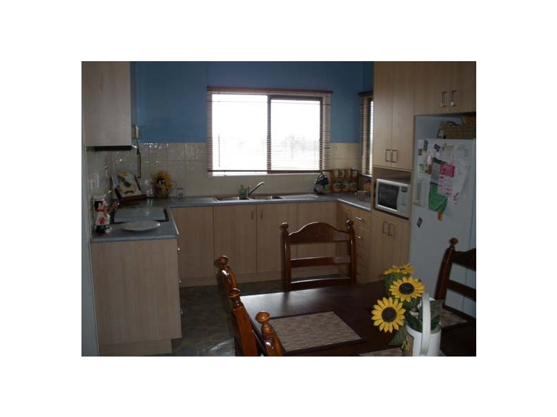 112 Ezzy Road, Mundubbera QLD 4626