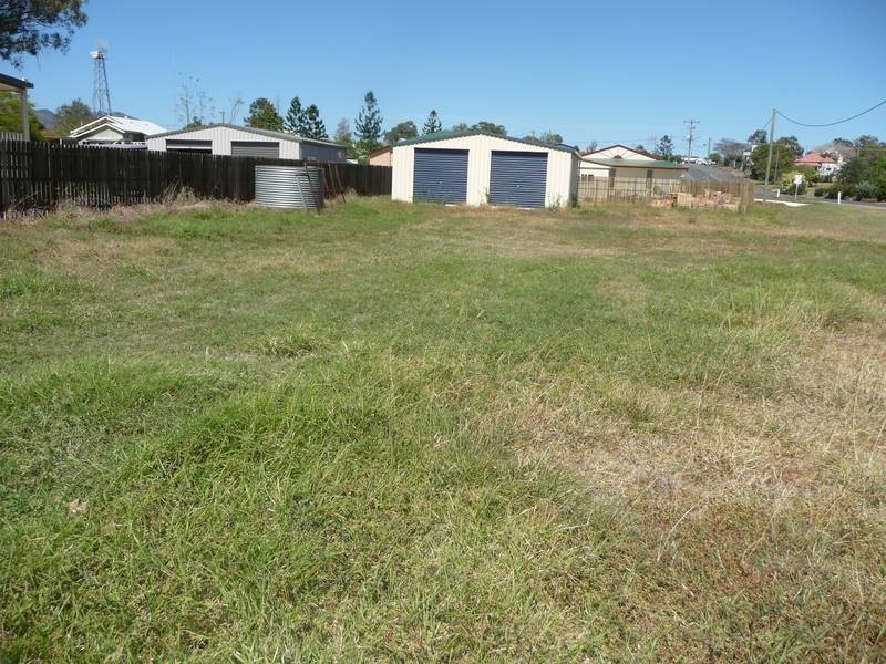 14 JOHN STREET, Biggenden QLD 4621
