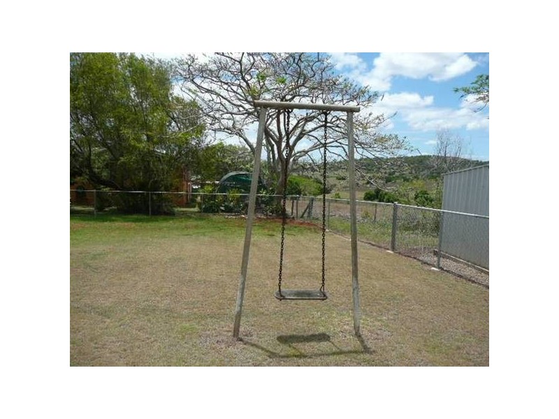 29 OAKES STREET, Childers QLD 4660