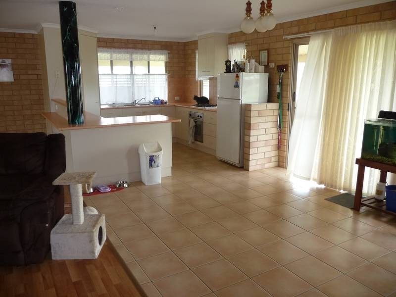 Redridge QLD 4660