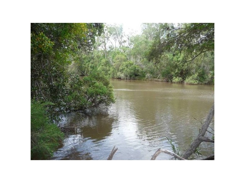 Isis River QLD 4660