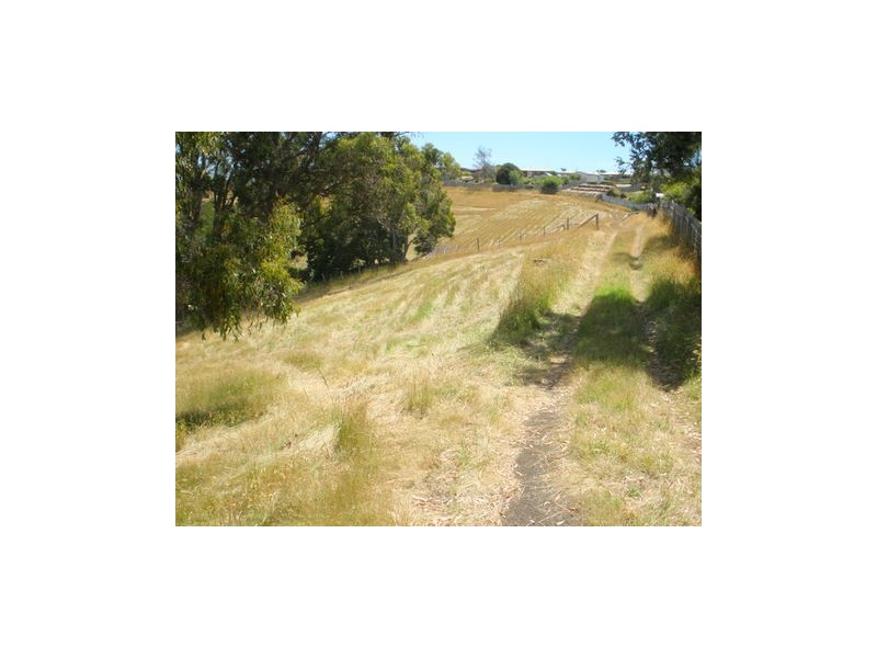 61a Manuka Drive, Burnie TAS 7320