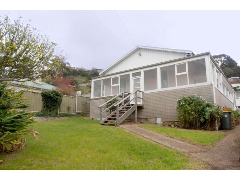 5 Upper Bourke Street, Burnie TAS 7320