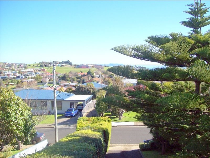 35 Grandview Avenue, Burnie TAS 7320