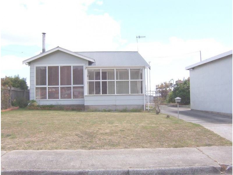 Wivenhoe TAS 7320