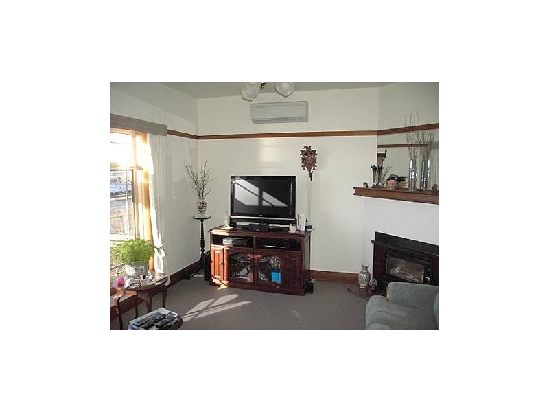 19 Bass Highway, Burnie TAS 7320