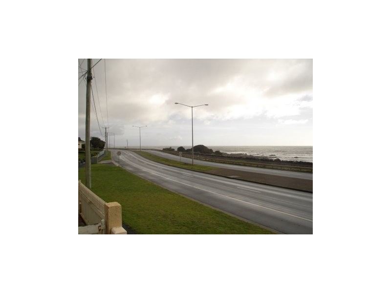 19 Bass Highway, Burnie TAS 7320