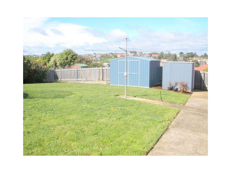 8 Hambledon Avenue, Burnie TAS 7320