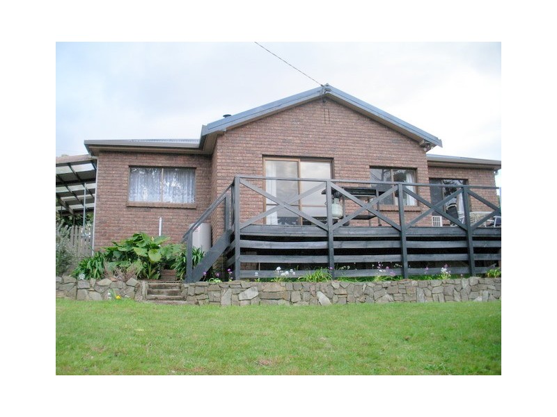 16 Fern Glade Road, Burnie TAS 7320
