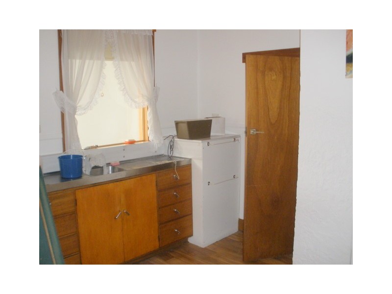 11 Wellington Street, South Burnie TAS 7320